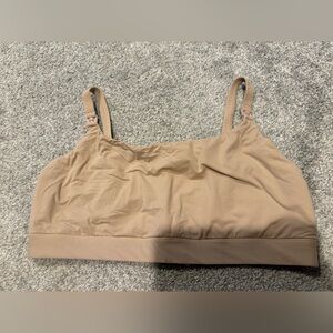 SKIMS Maternity Nursing Scoop Bralette